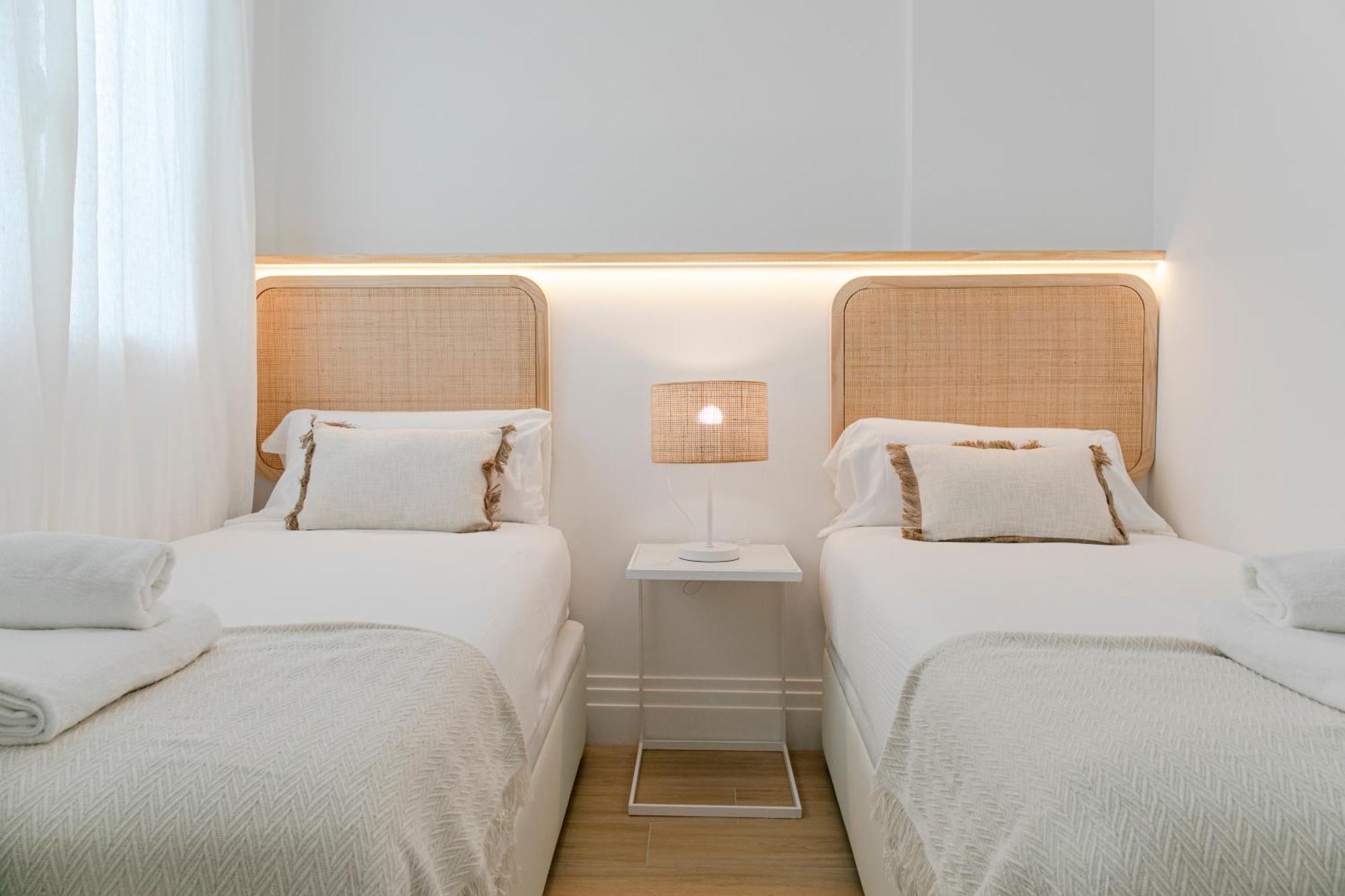 Isg Apartments Faustino 45 Sevilla Buitenkant foto