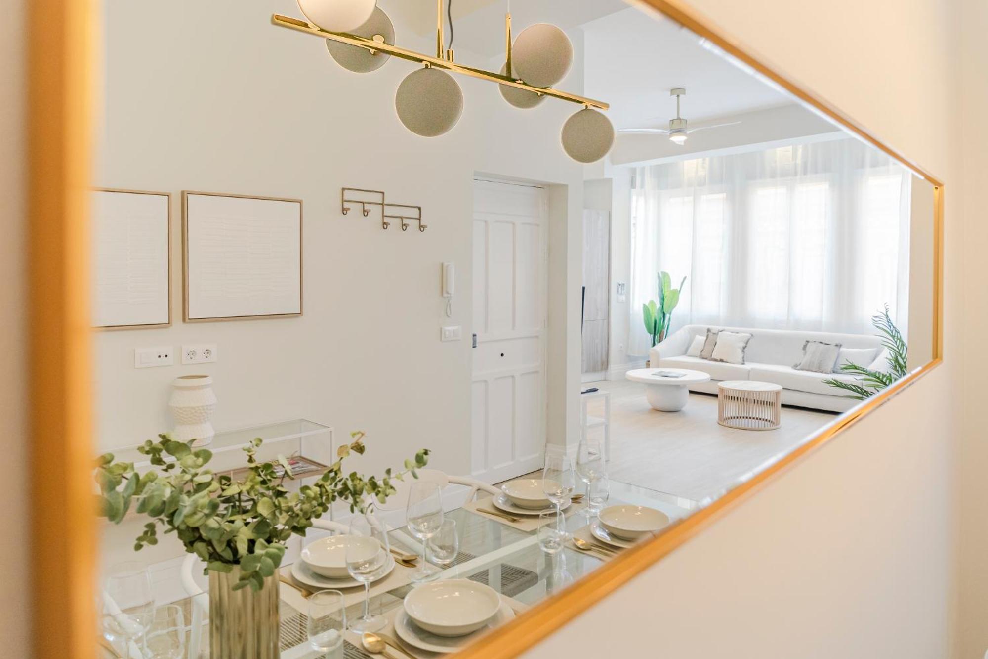 Isg Apartments Faustino 45 Sevilla Buitenkant foto